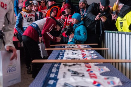 Ceremonia wręczenia numerów startowych